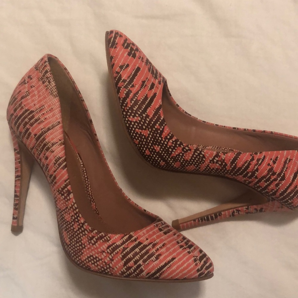 Madison Harding Heels 7 - Picture 2 of 6